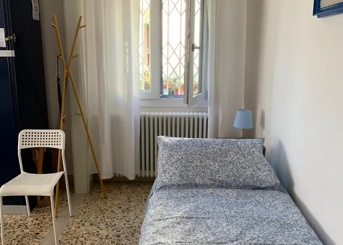 Le Rose Gæstehus Imola